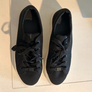 UGG Women's Zilo Knit Sneaker